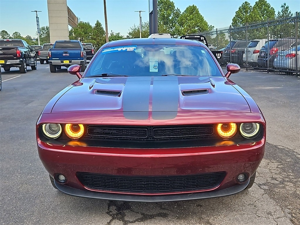 Used 2022 Dodge Challenger SXT with VIN 2C3CDZAG6NH260542 for sale in Houston, TX