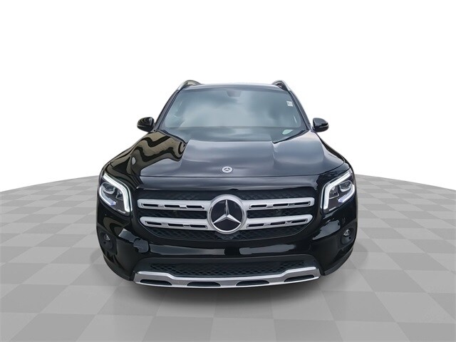 2023 Mercedes Benz GLB 250 photo 2
