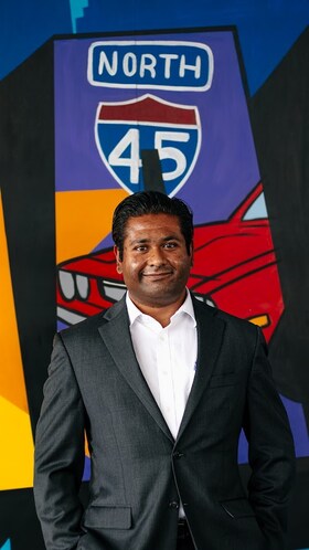 Staff member Asif Sanee from 51795332b08d