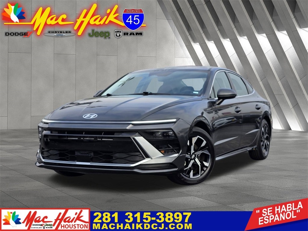 2025 Hyundai Sonata SEL's photo