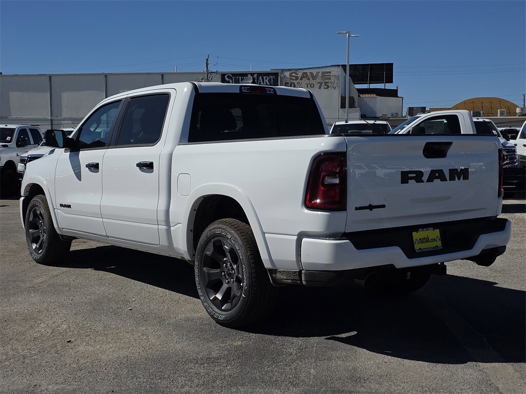New 2026 Ram 1500 LONE STAR CREW CAB 4X2 5'7 BOX Pickup