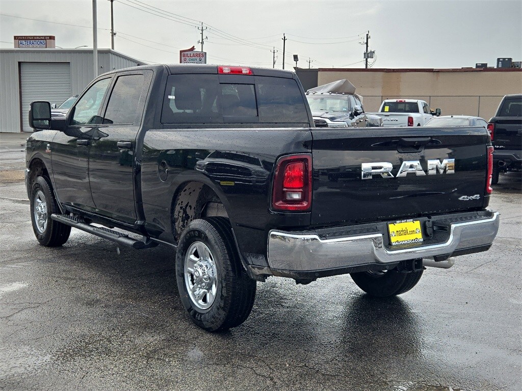 2026 Ram 2500 Tradesman photo 4