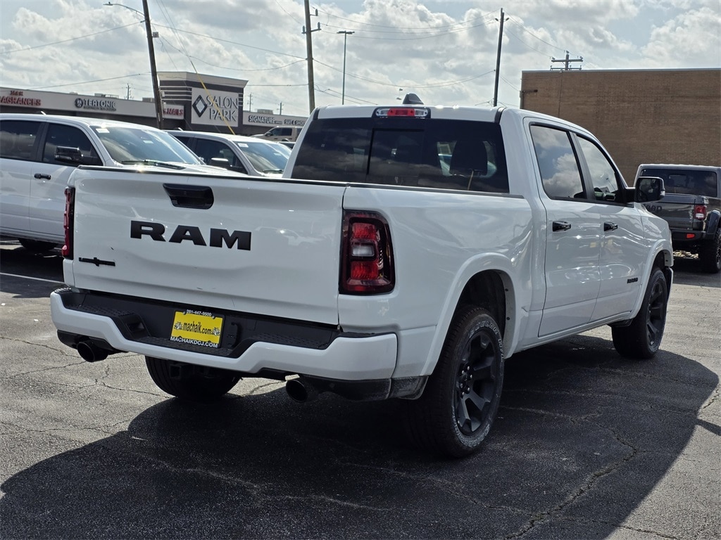 New 2026 Ram 1500 LONE STAR CREW CAB 4X2 5'7 BOX Pickup
