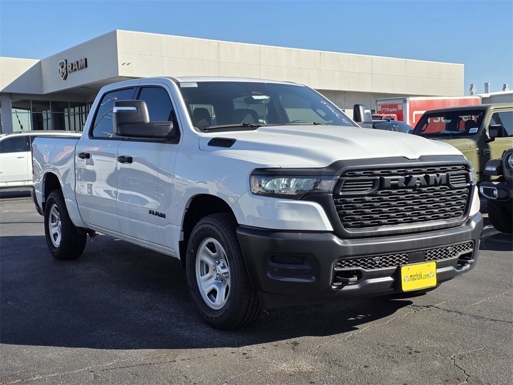 New 2025 Ram 1500 TRADESMAN CREW CAB 4X4 5'7 BOX Pickup