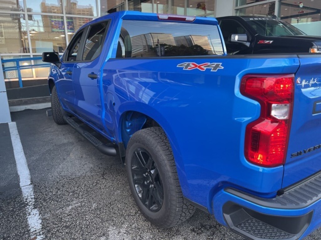 Used 2025 Chevrolet Silverado 1500 Custom Truck