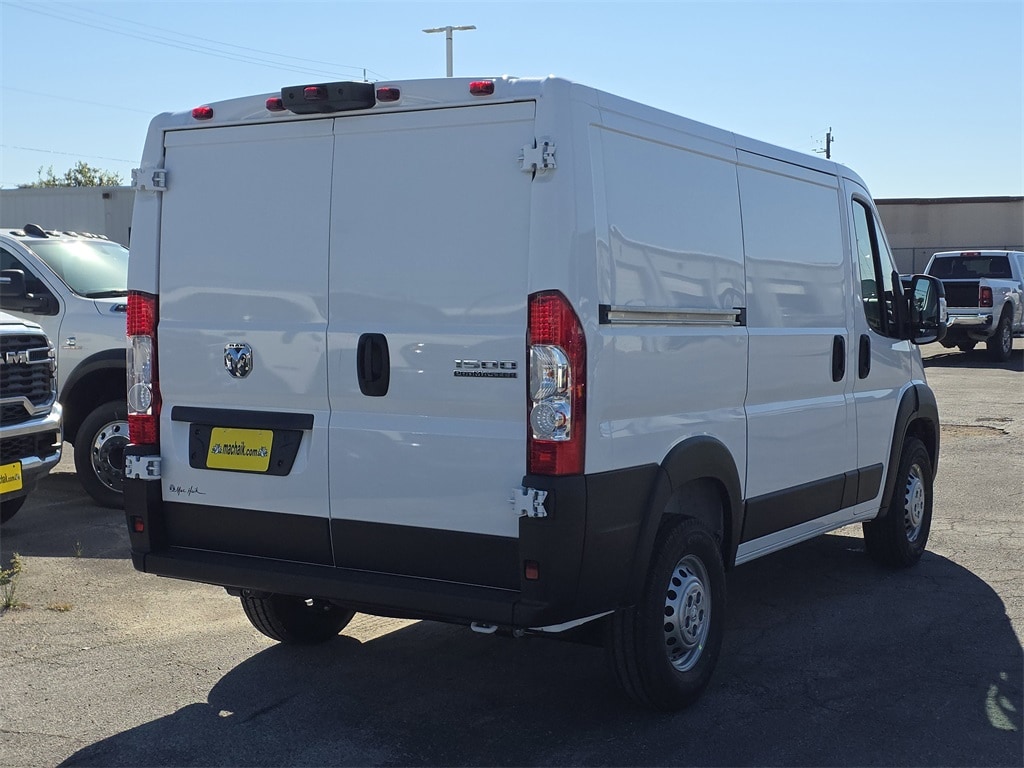 New 2026 Ram ProMaster PROMASTER 1500 TRADESMAN CARGO VAN LOW ROOF 118' W Cargo Van