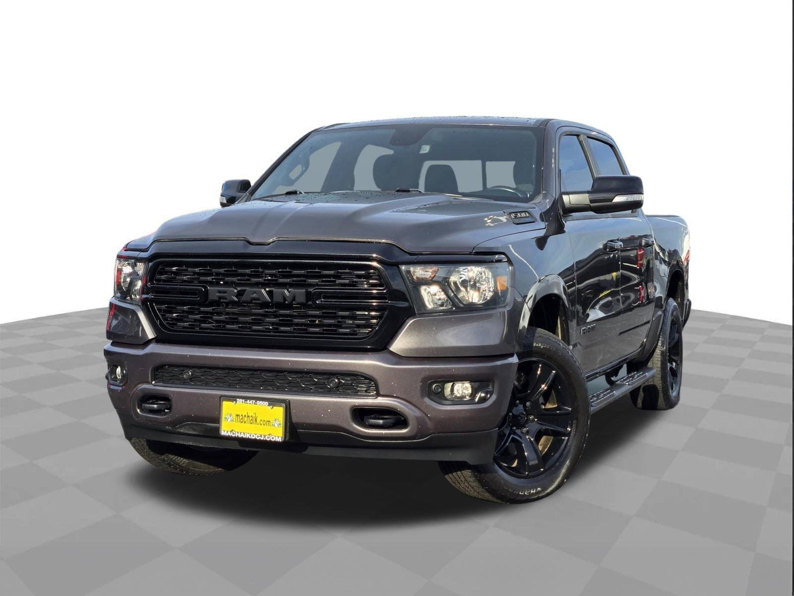 2022 RAM 1500 Big Horn/Lone Star 4x4 Crew Cab 5'7's photo