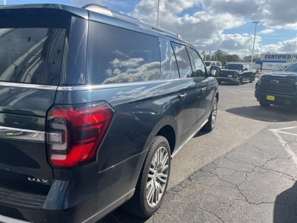 Used 2022 Ford Expedition Max Limited SUV