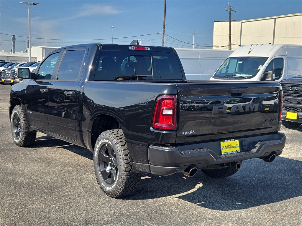 2026 Ram 1500 Warlock photo 3