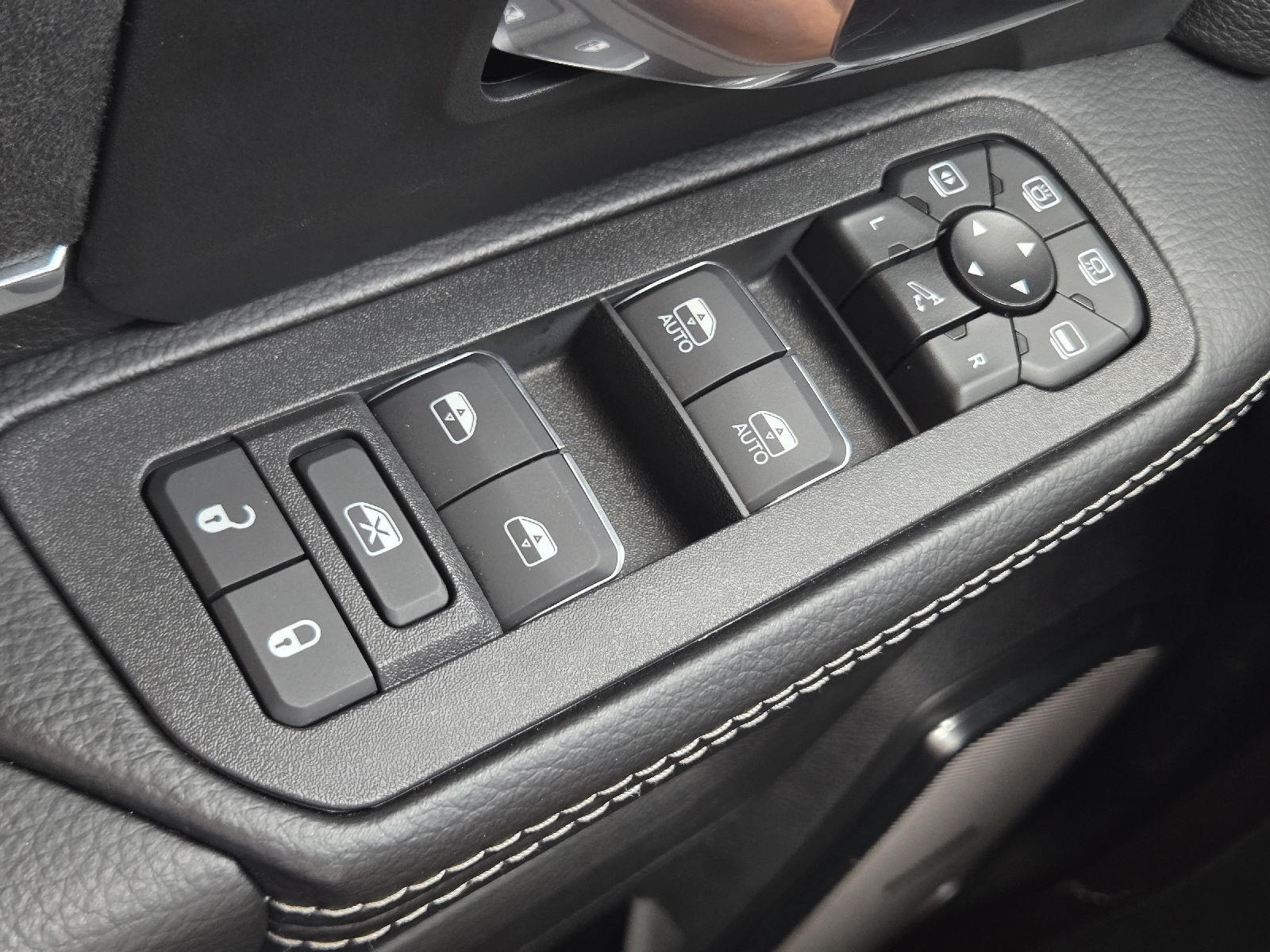 2025 RAM Ram 2500 Pickup Laramie - Photo 33