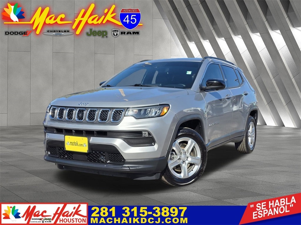Used 2023 Jeep Compass Latitude SUV