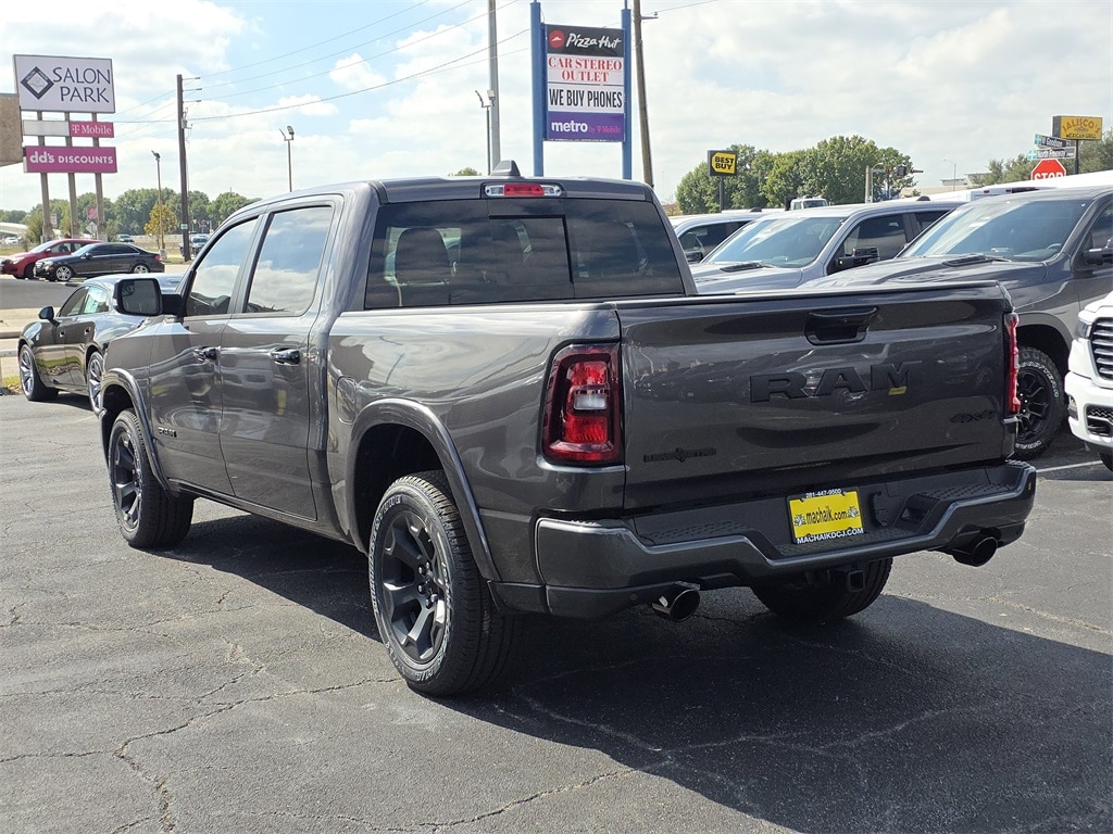 New 2026 Ram 1500 LONE STAR CREW CAB 4X4 5'7 BOX Pickup