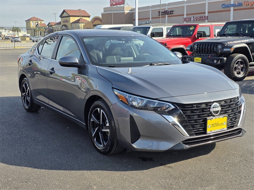 2024 Nissan Sentra SV photo 3