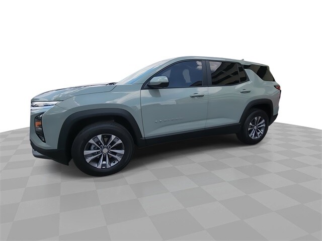2026 Chevrolet Equinox LT photo 4