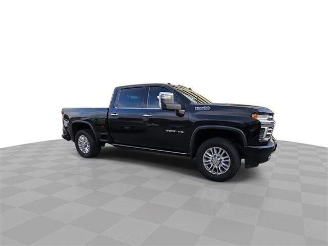 2023 Chevrolet Silverado 2500HD High Country photo 2
