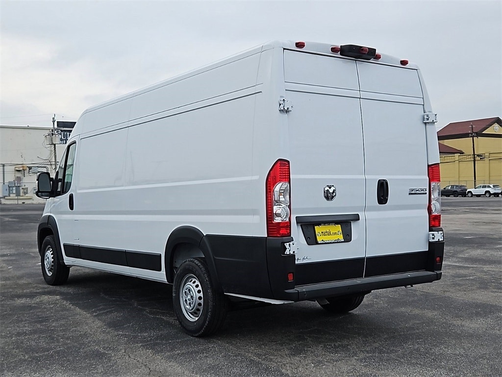 New 2024 Ram ProMaster PROMASTER 3500 SLT CARGO VAN HIGH ROOF 159' WB EXT Cargo Van