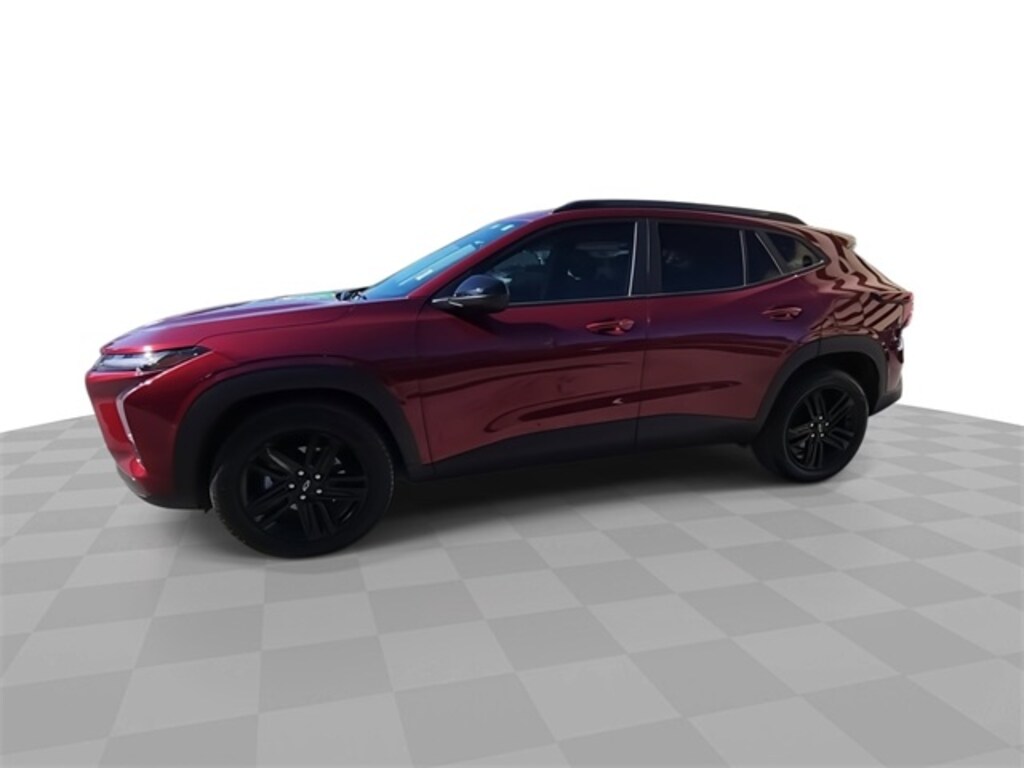 Used 2024 Chevrolet Trax Activ SUV