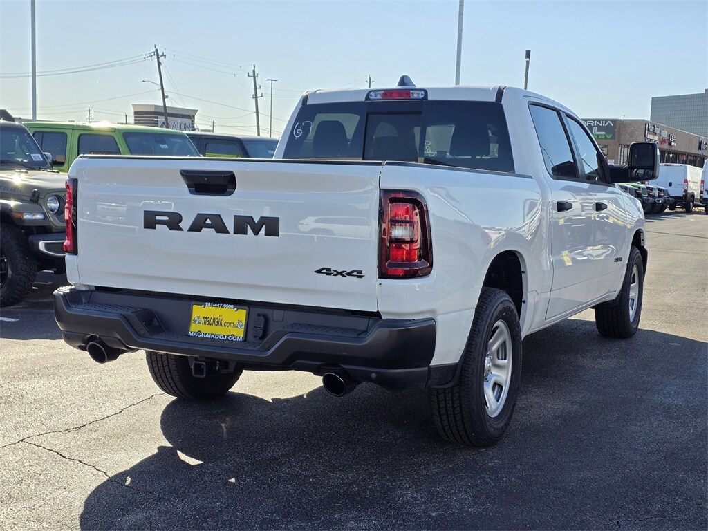 New 2025 Ram 1500 TRADESMAN CREW CAB 4X4 5'7 BOX Pickup