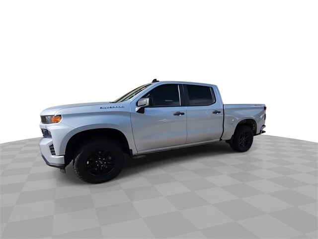 2021 Chevrolet Silverado 1500 Custom photo 3
