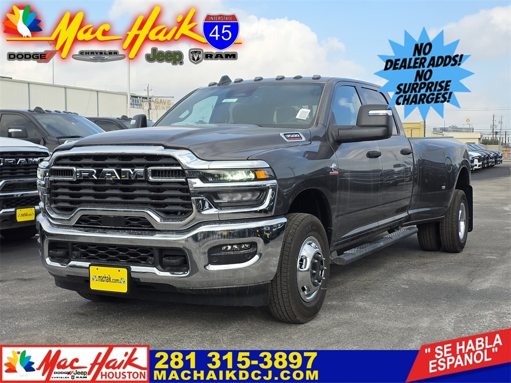 2026 RAM Ram 3500 Tradesman's photo