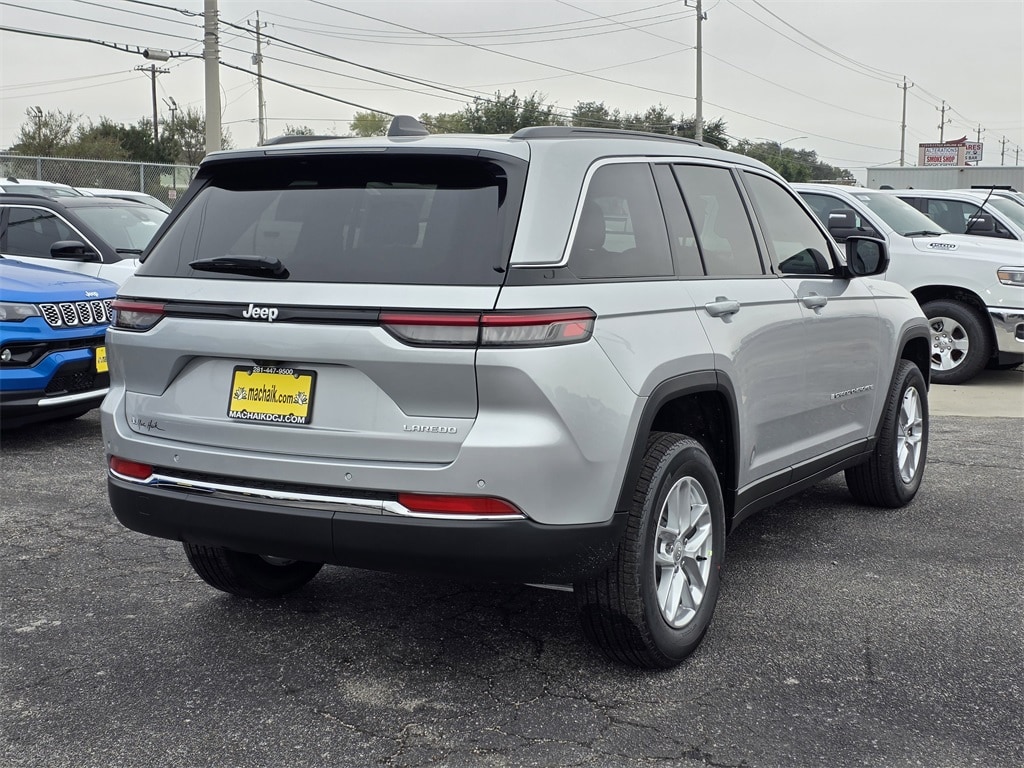 New 2025 Jeep Grand Cherokee LAREDO X 4X2 Sport Utility