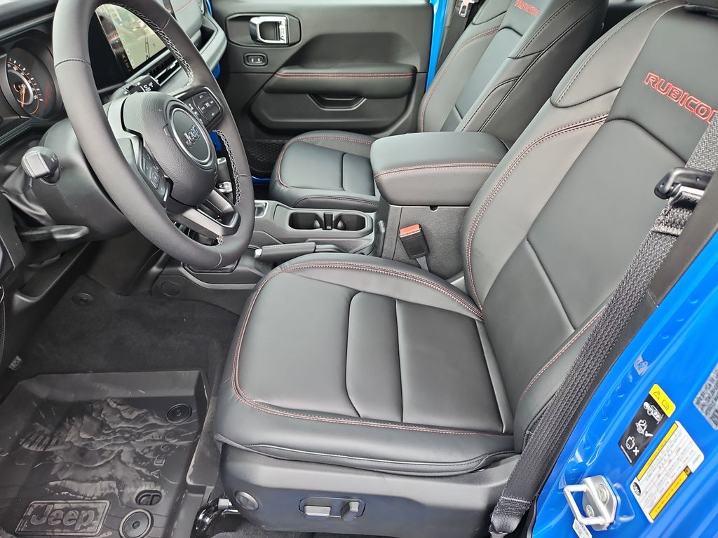 2025 Jeep Wrangler 4-Door Rubicon - Photo 6