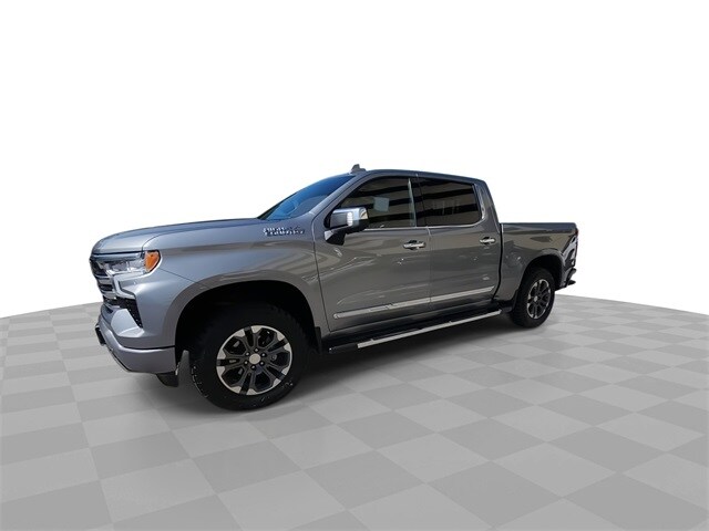 2023 Chevrolet Silverado 1500 High Country photo 4