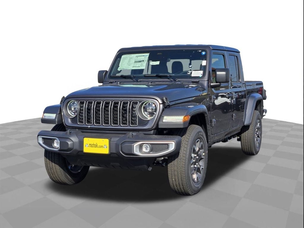 2026 Jeep Gladiator Sahara Auto's photo