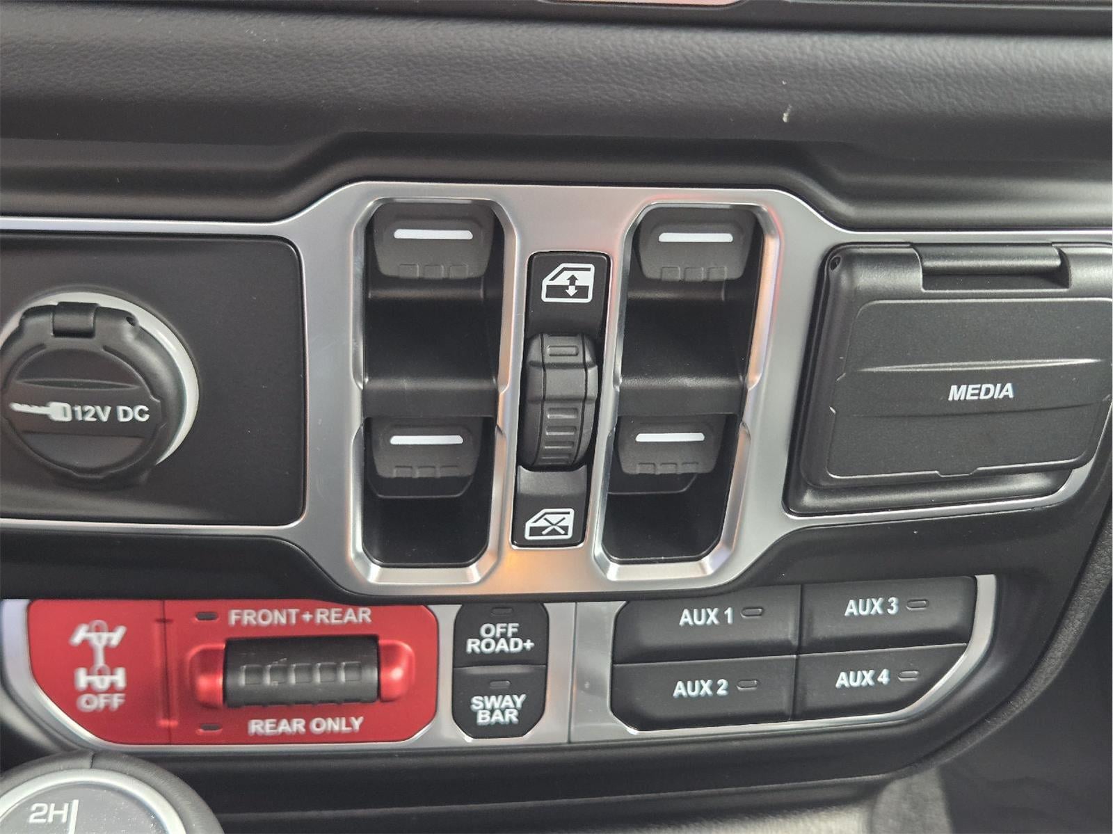 2025 Jeep Gladiator Rubicon - Photo 27