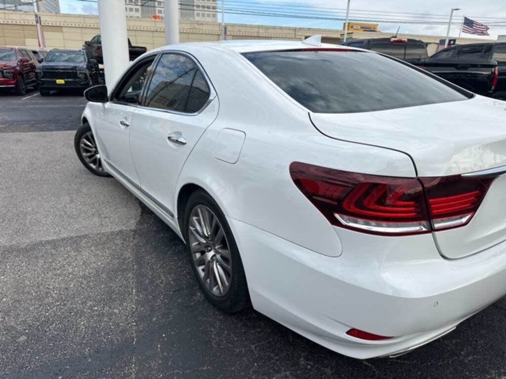 Used 2015 Lexus LS 460 Sedan