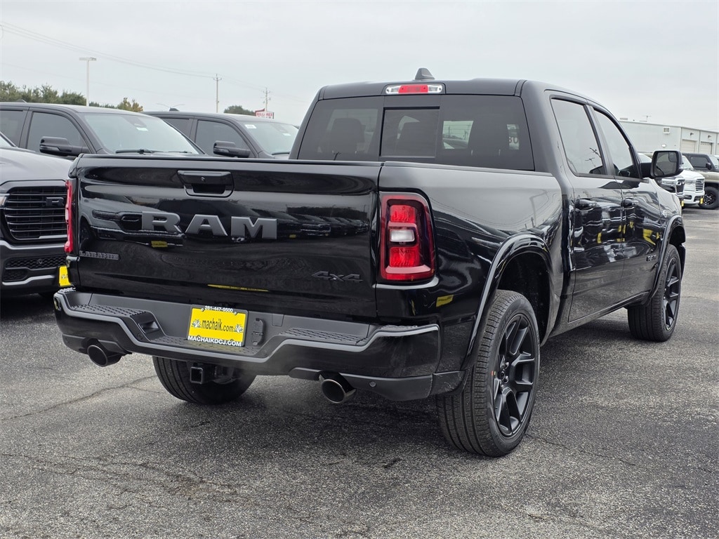 New 2026 Ram 1500 LARAMIE CREW CAB 4X4 5'7 BOX Pickup