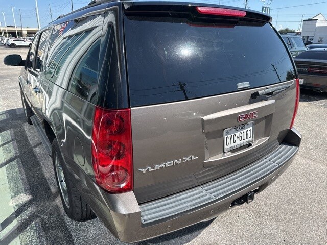 2013 Gmc Yukon XL SLE photo 4