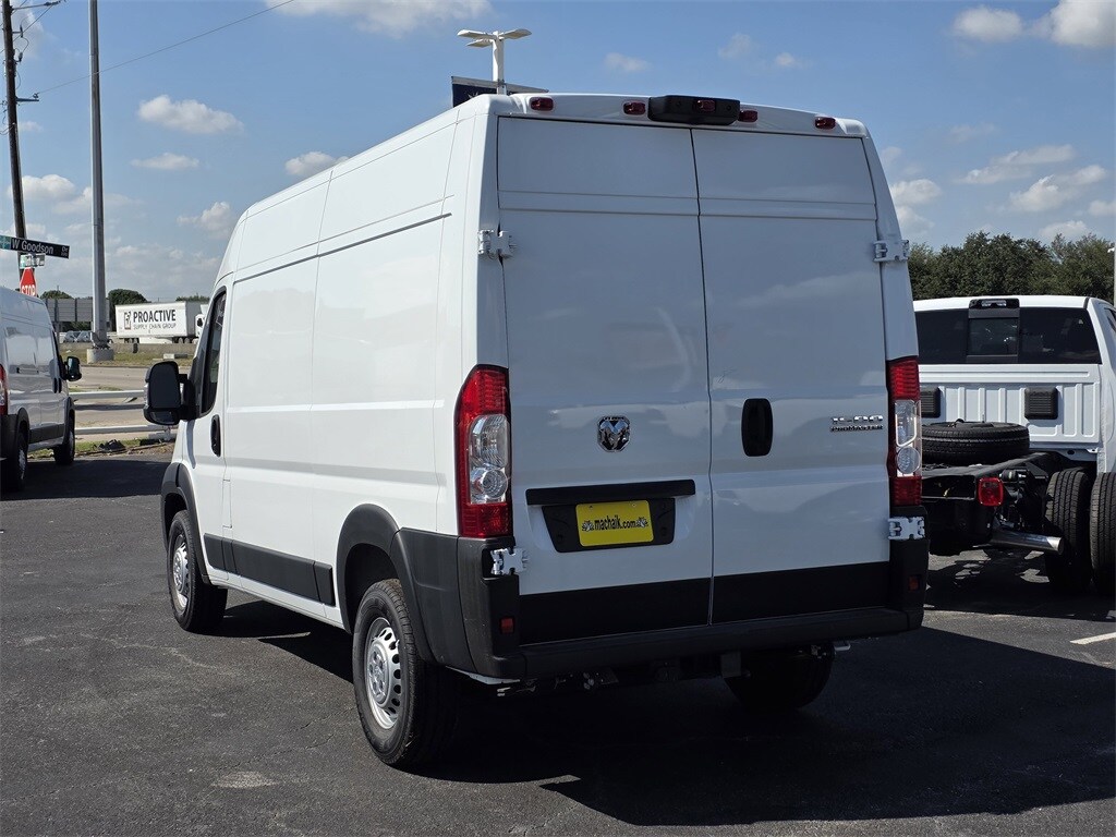 New 2025 Ram ProMaster PROMASTER 1500 TRADESMAN CARGO VAN HIGH ROOF 136' Cargo Van