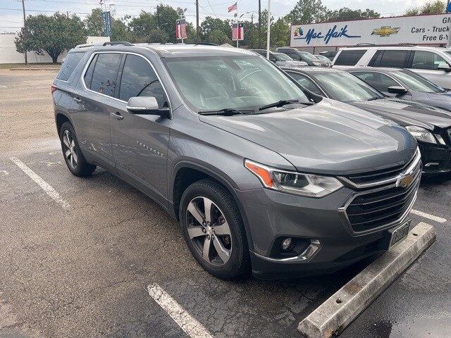 2018 Chevrolet Traverse 3LT photo 2
