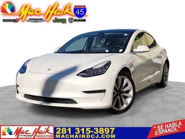 2019 Tesla Model 3 Long Range's photo