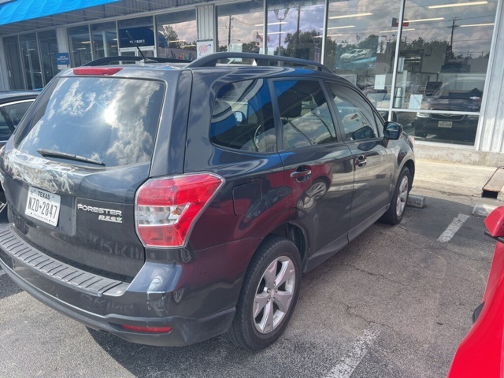 Used 2015 Subaru Forester 2.5i Premium SUV