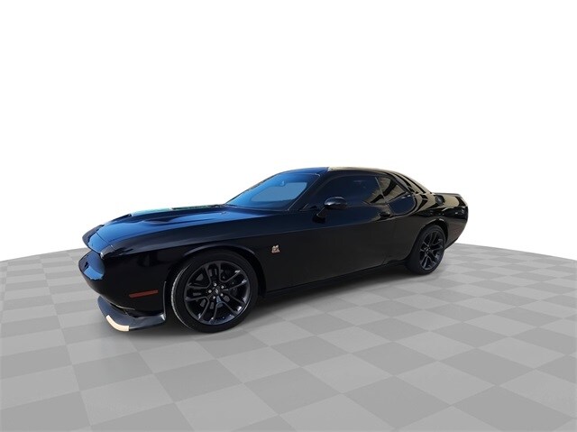 2021 Dodge Challenger R/T Scat Pack photo 4