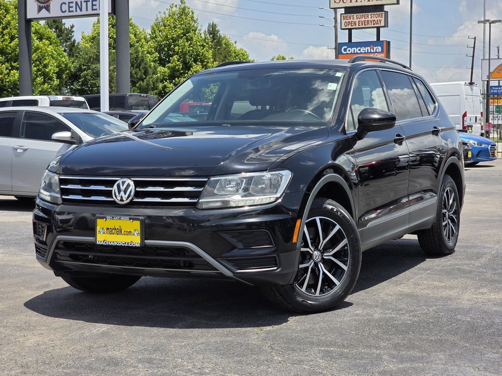 2021 Volkswagen Tiguan 2.0T SE's photo