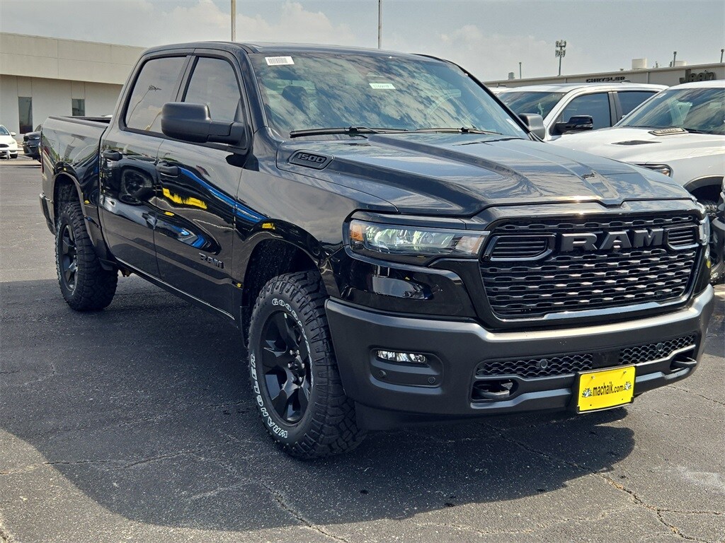2026 Ram 1500 Warlock photo 2