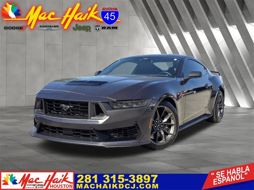 2024 Ford Mustang Dark Horse's photo