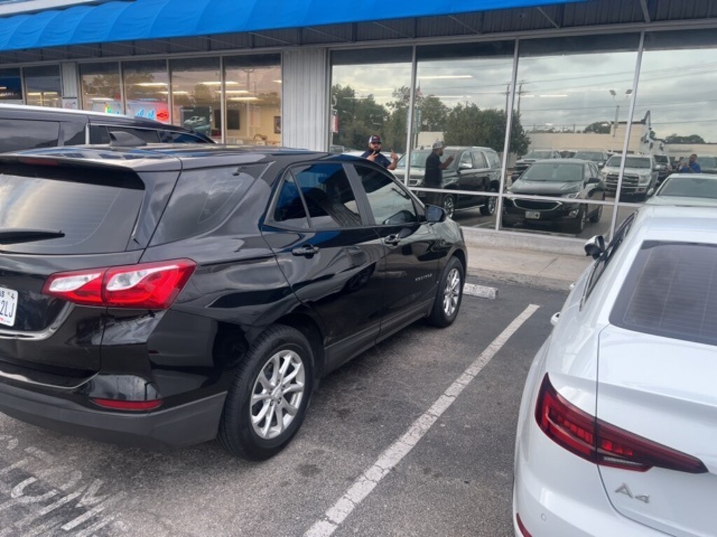 Used 2021 Chevrolet Equinox LS SUV