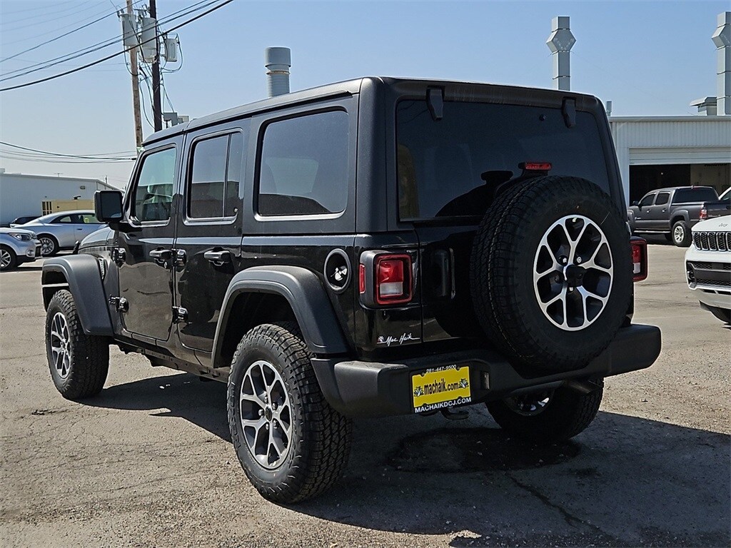 2025 Jeep Wrangler Sport S photo 4