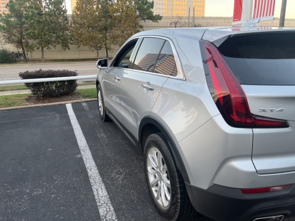Used 2020 Cadillac XT4 Luxury SUV