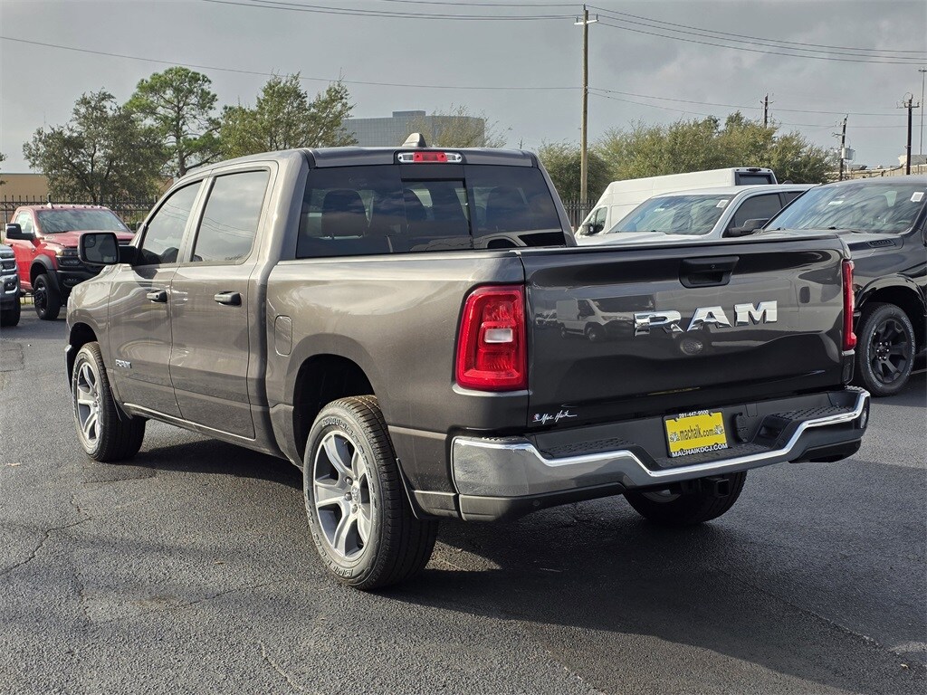 New 2025 Ram 1500 TRADESMAN CREW CAB 4X2 5'7 BOX Pickup