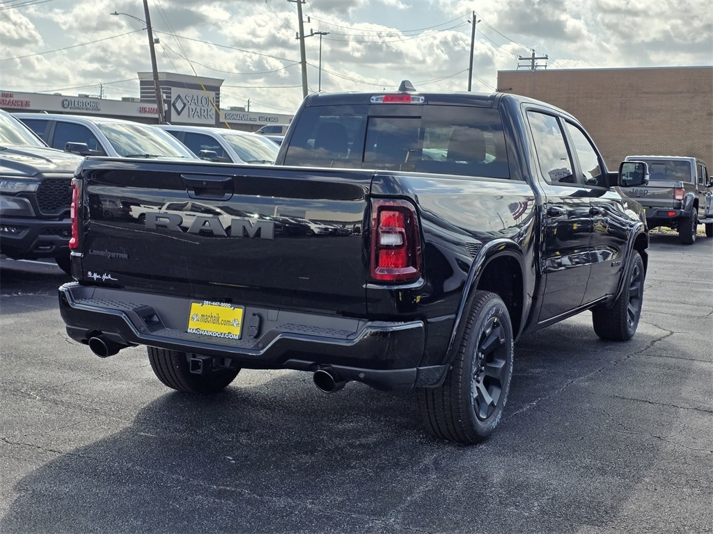 New 2026 Ram 1500 LONE STAR CREW CAB 4X2 5'7 BOX Pickup