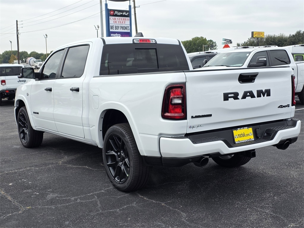 New 2026 Ram 1500 LARAMIE CREW CAB 4X4 5'7 BOX Pickup