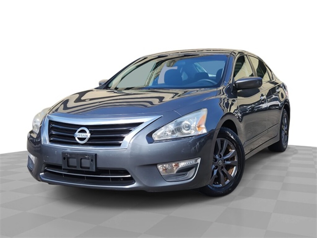 Used 2015 Nissan Altima 2.5 S Sedan