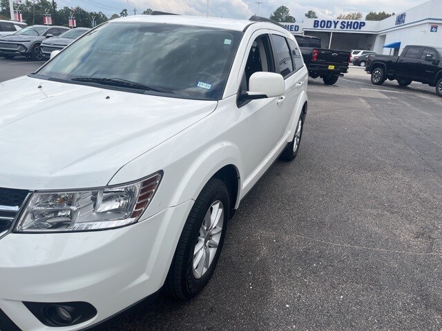 2016 Dodge Journey SXT photo 4