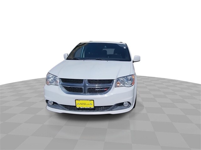 2019 Dodge Grand Caravan SXT photo 3