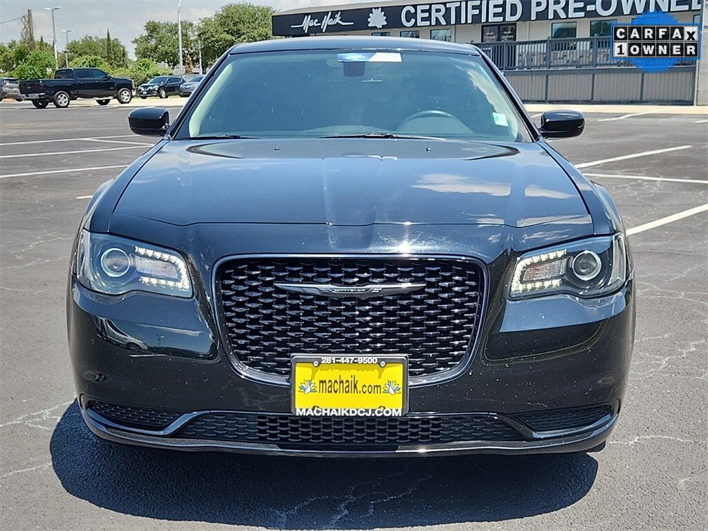 Used 2021 Chrysler 300 Touring with VIN 2C3CCAAG3MH617355 for sale in Houston, TX